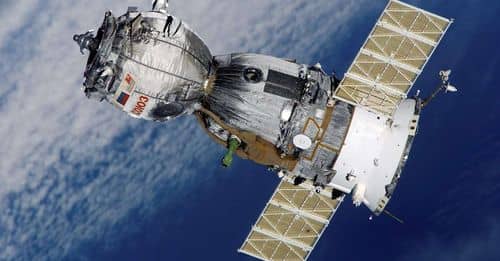La basura espacial, una amenaza creciente para los satélites y la Tierra